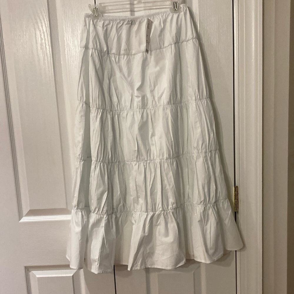 Urban Outfitters Ecote brand White Tiered Maxi Skirt Size XS NWT